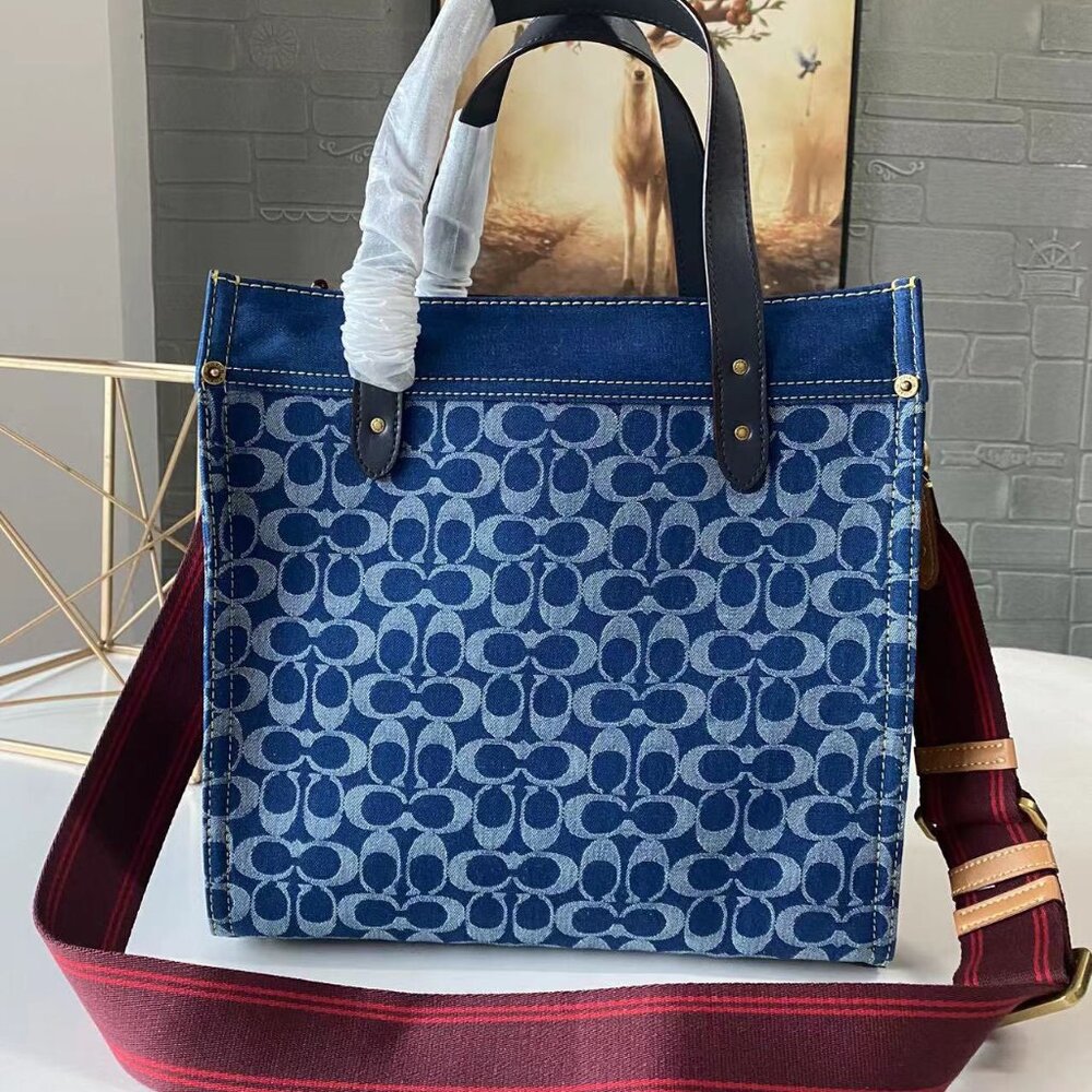 COACH Field Tote 22 Signature Denim 2way Crossbody Shoulder Bag New